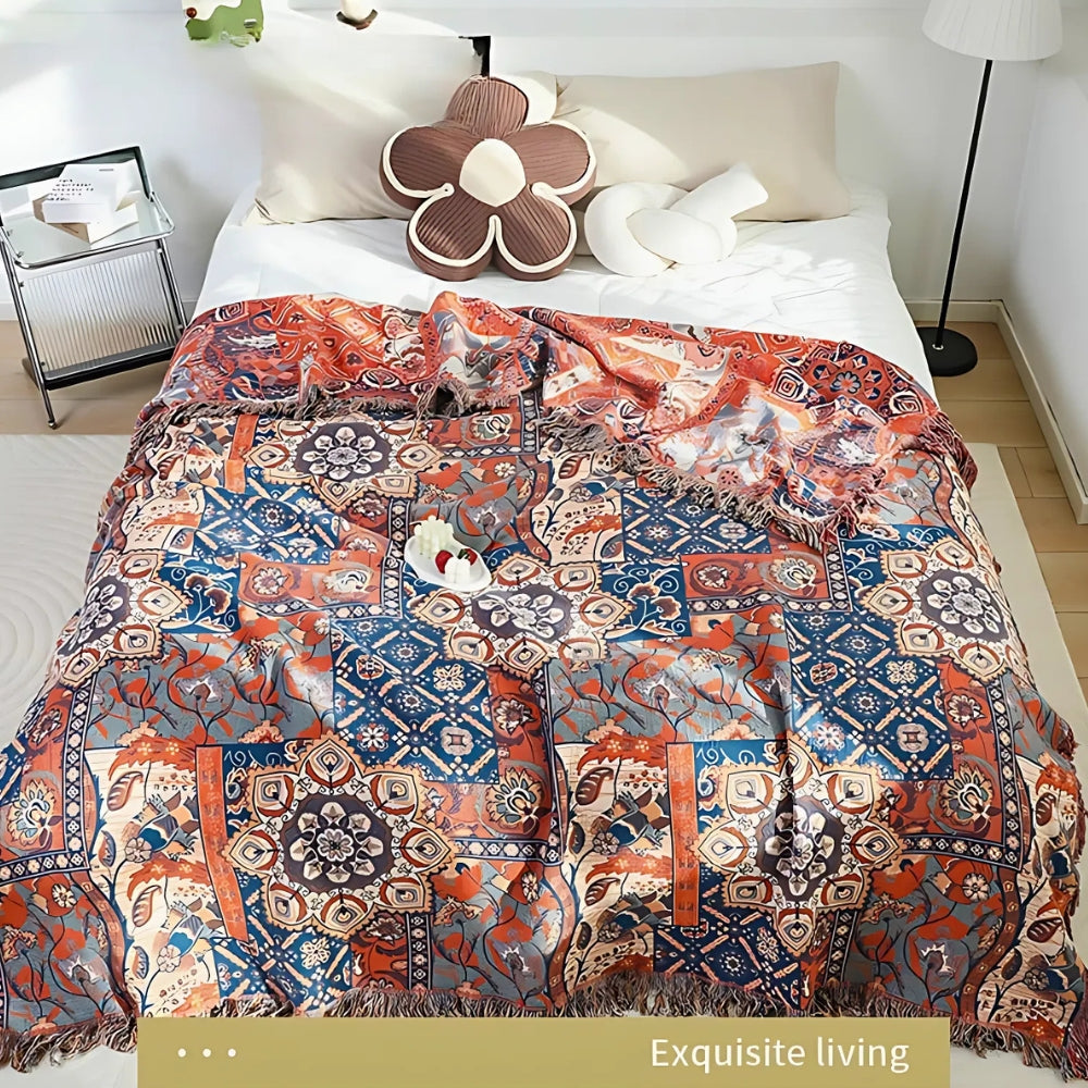 SoleaFlair: Cotton blankets in floral jacquard pattern with soft texture – for sofa & living area