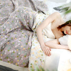 SummerLeaf: Cotton blankets made of four-layer gauze with floral & leaf print – for bedroom & sofa