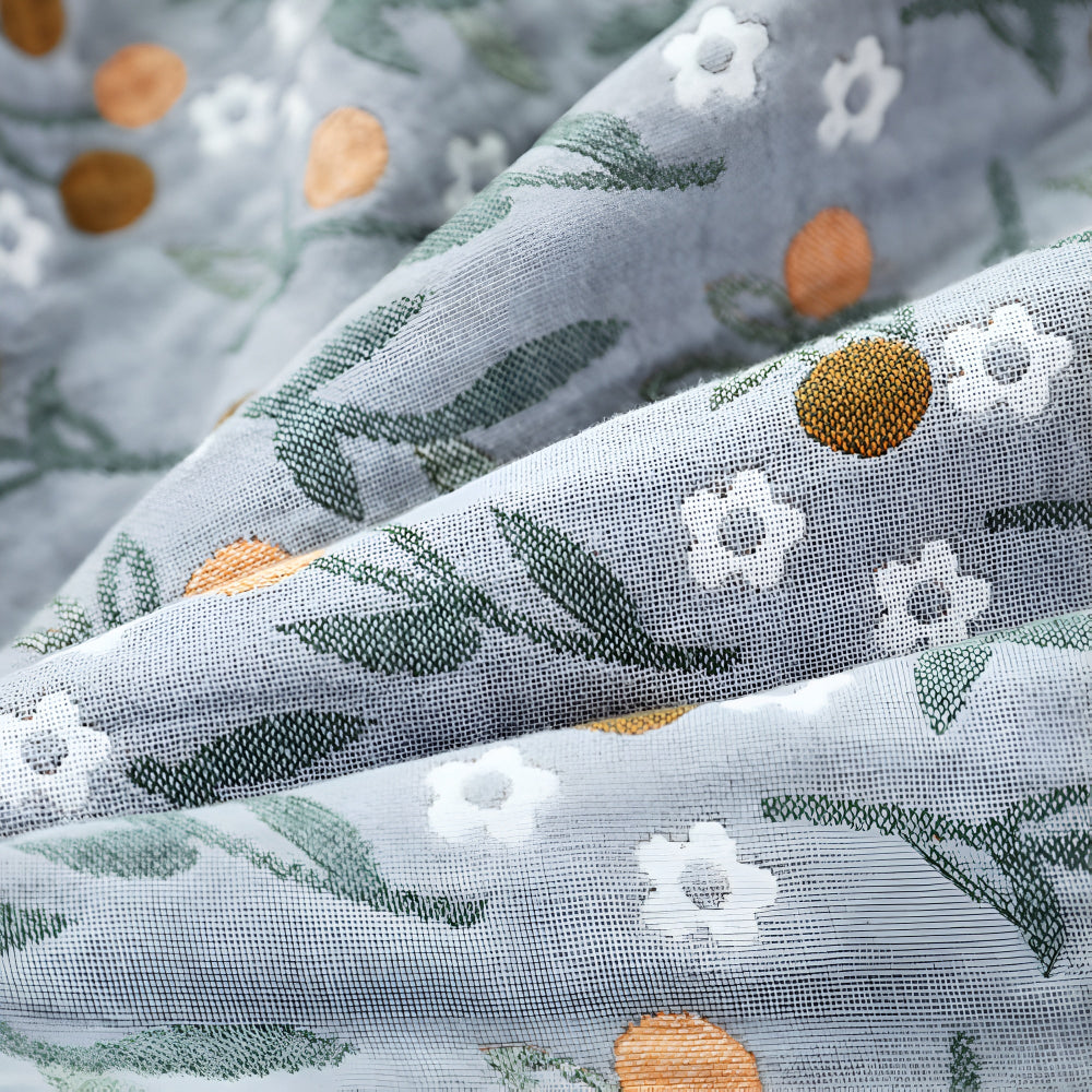 SummerLeaf: Cotton blankets made of four-layer gauze with floral & leaf print – for bedroom & sofa