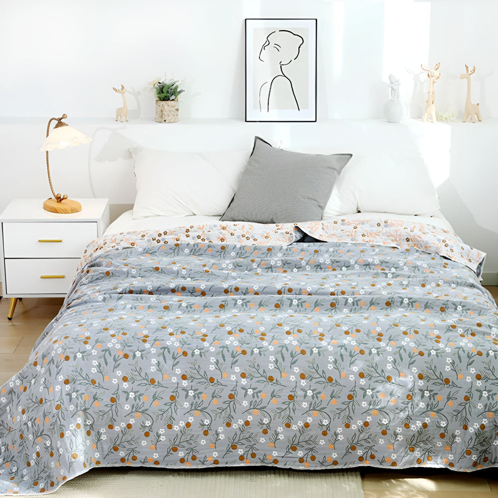 SummerLeaf: Cotton blankets made of four-layer gauze with floral & leaf print – for bedroom & sofa
