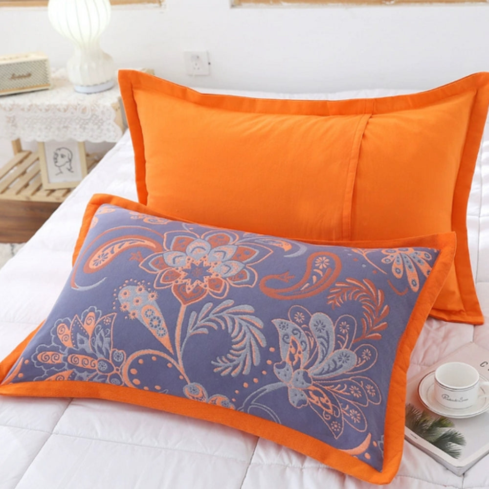 Summer Blossom: Pillowcase with Floral Print – Stylish & Durable for Bedroom & Guest Room (Set of 2)
