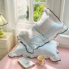 LaceDream: Pillowcase with Ruffles & Lace – Romantic & Decorative for Bedroom (Set of 2)