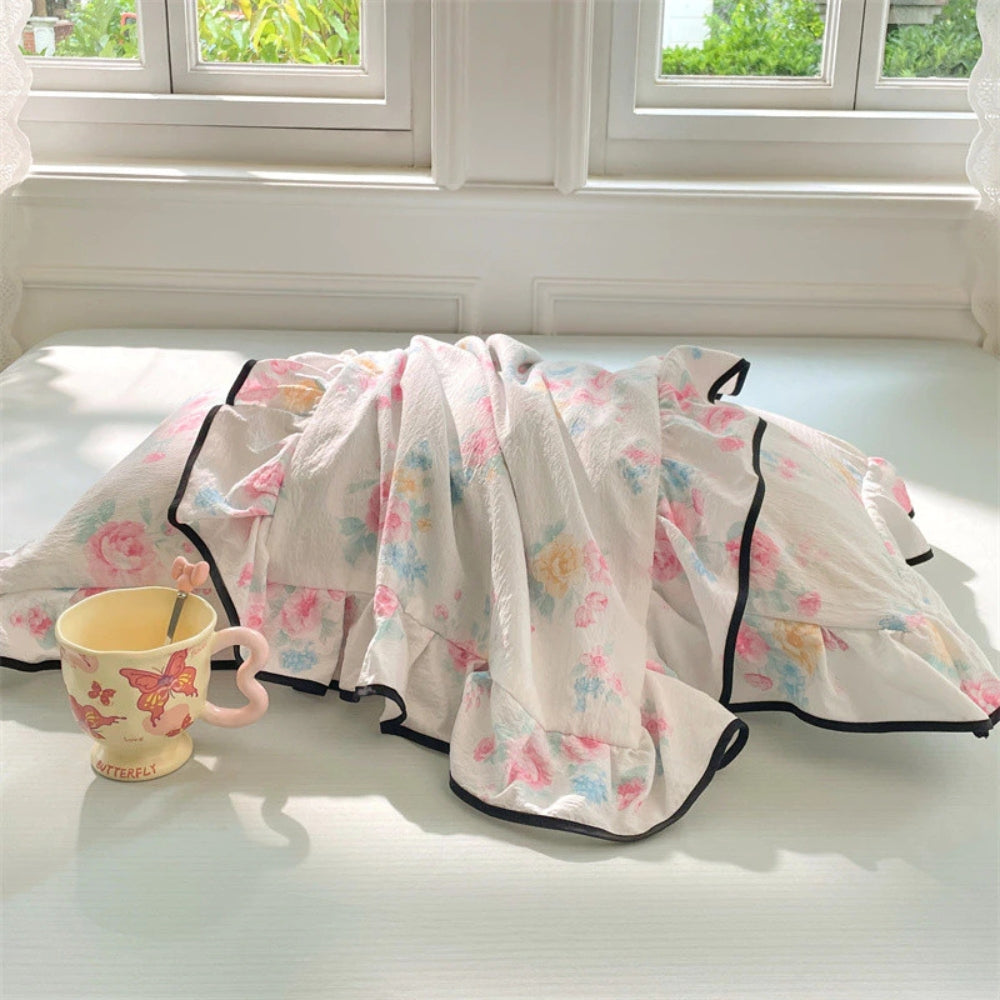 LaceDream: Pillowcase with Ruffles & Lace – Romantic & Decorative for Bedroom (Set of 2)