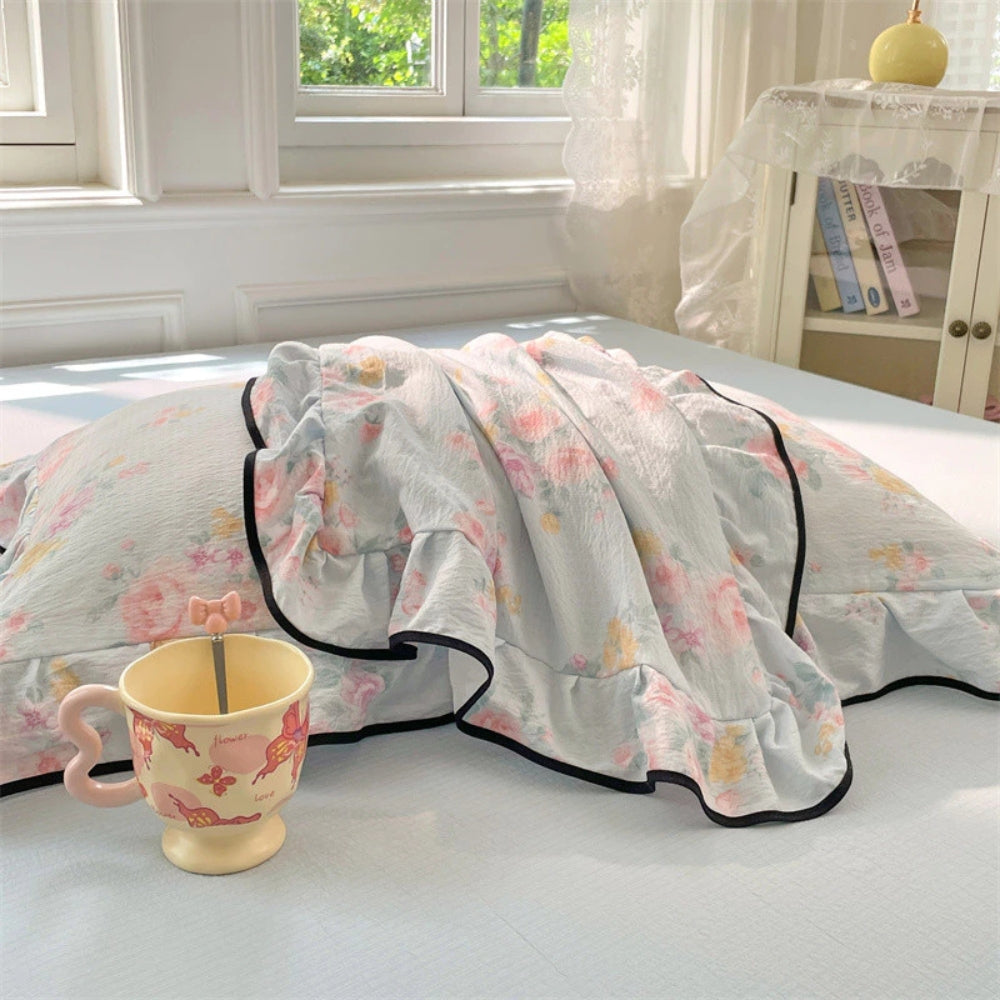 LaceDream: Pillowcase with Ruffles & Lace – Romantic & Decorative for Bedroom (Set of 2)