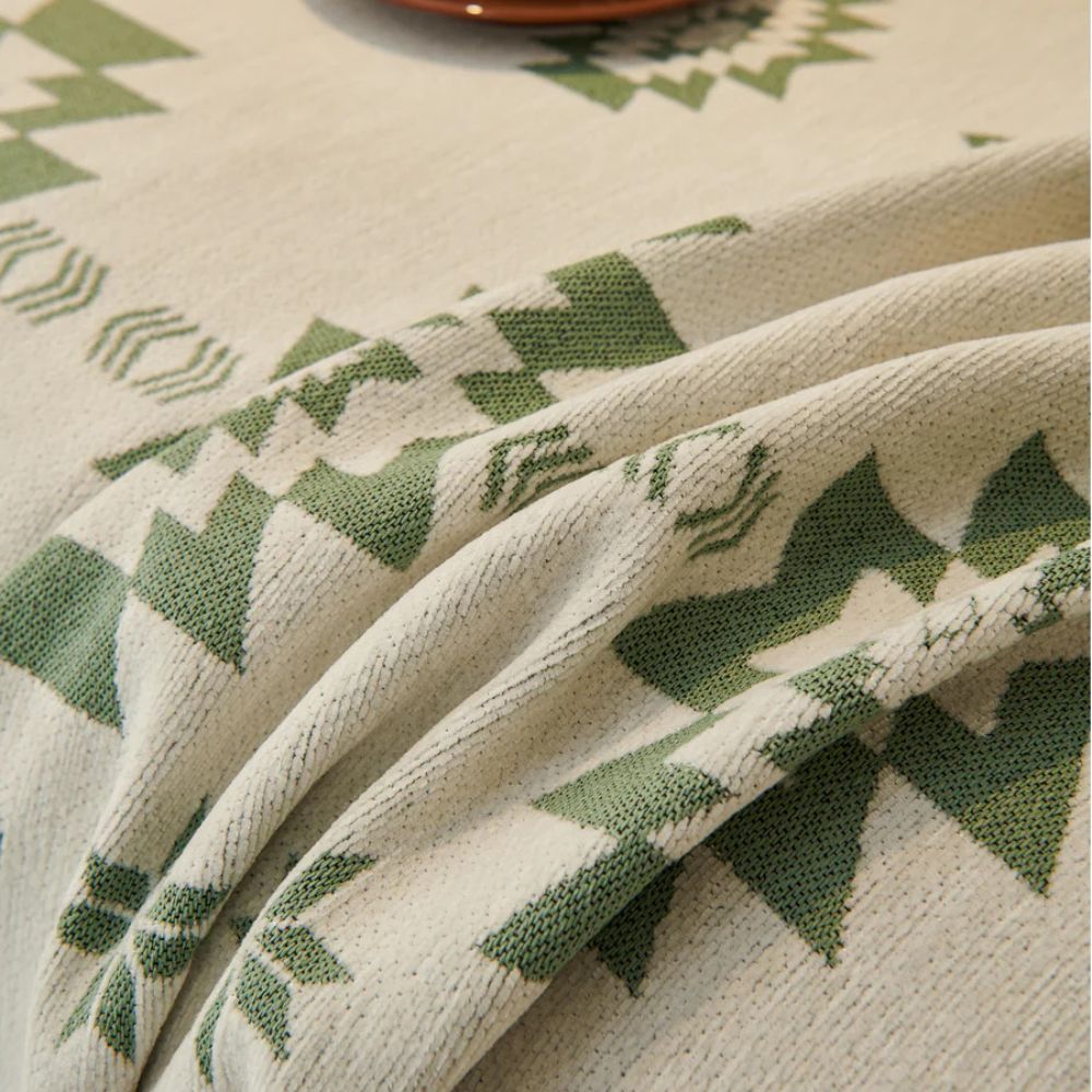 Tribal Harmony: Sofa Cover in Soft Chenille with Reversible Boho-Tribal Pattern – for Sofa & Living Room