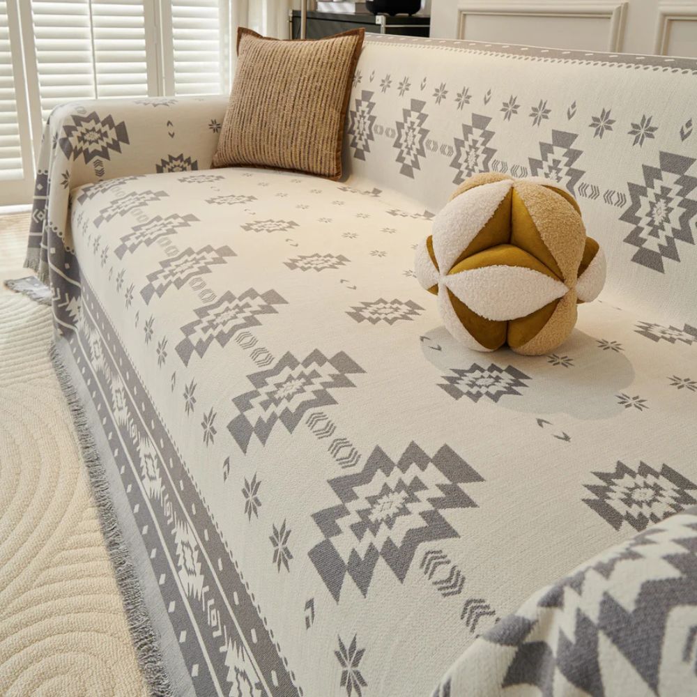 Tribal Harmony: Sofa Cover in Soft Chenille with Reversible Boho-Tribal Pattern – for Sofa & Living Room