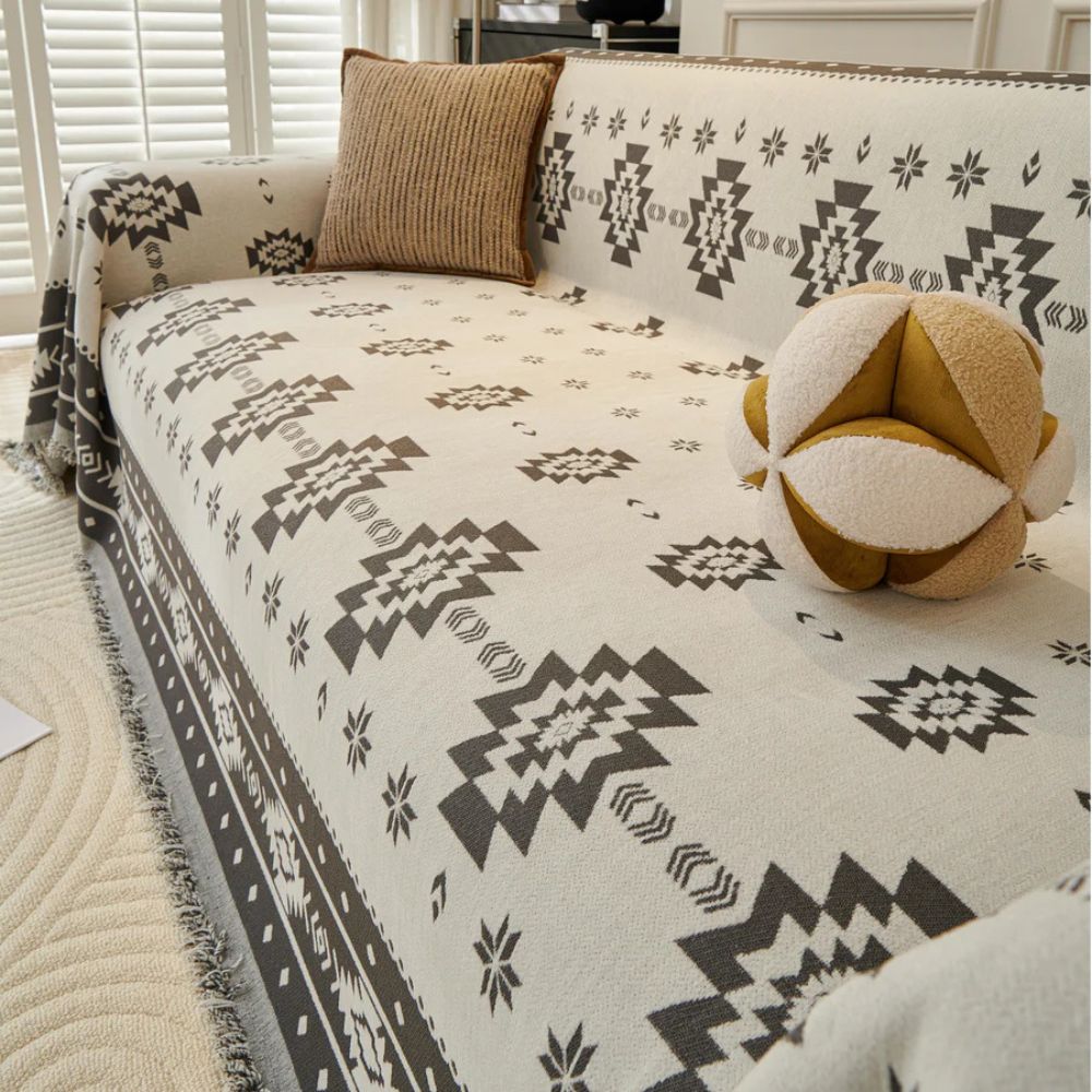 Tribal Harmony: Sofa Cover in Soft Chenille with Reversible Boho-Tribal Pattern – for Sofa & Living Room
