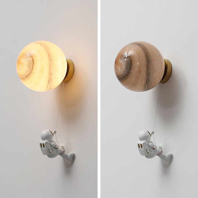 StellaNova: Astronaut LED Wall Light – Creative Lighting for Children's Rooms & Living Rooms