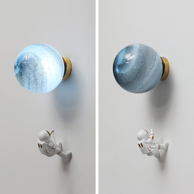 StellaNova: Astronaut LED Wall Light – Creative Lighting for Children's Rooms & Living Rooms
