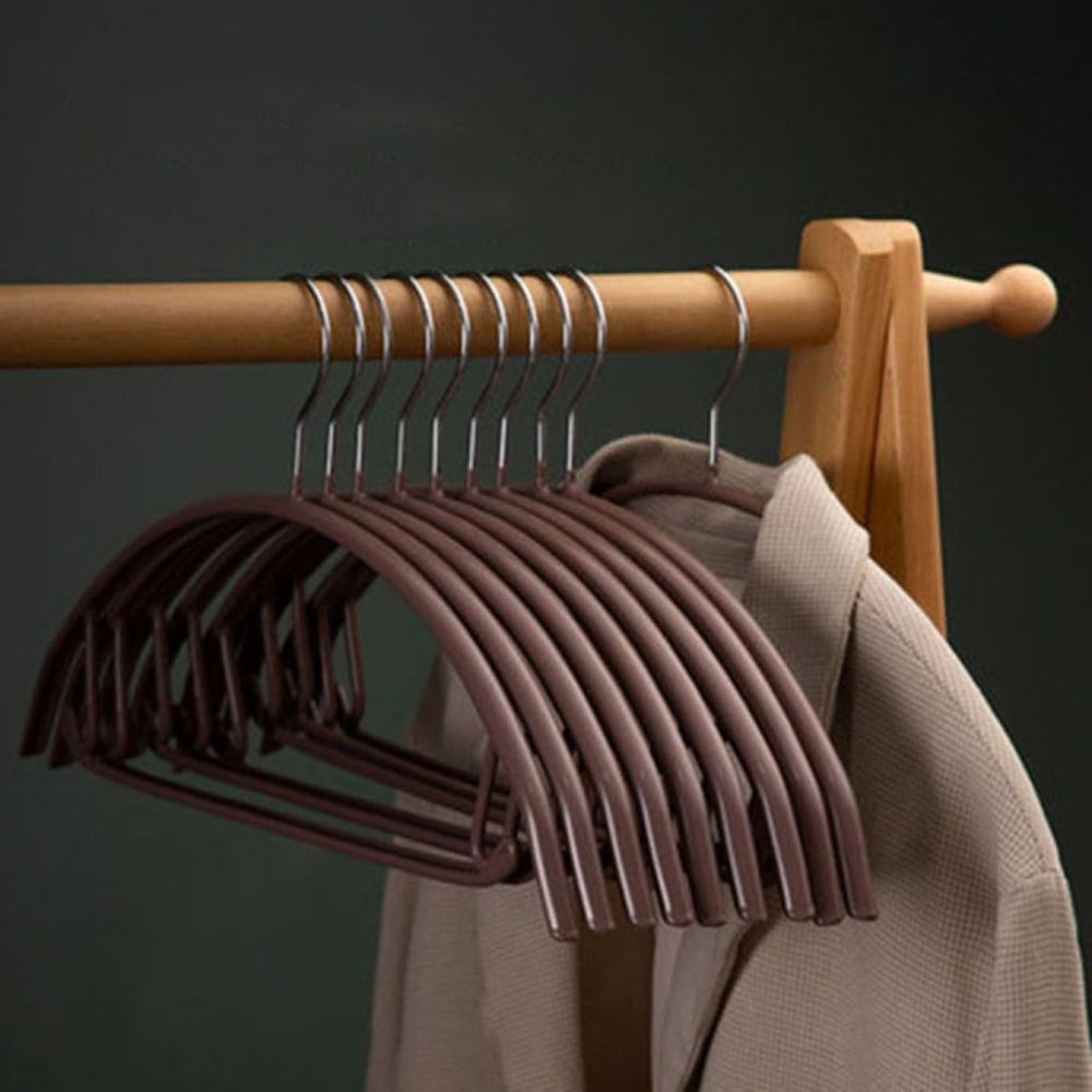 StilKurve: Hangers with Ergonomic Design – Durable, Non-Slip & Versatile for Jackets, Blouses & Dresses (Pack of 10)