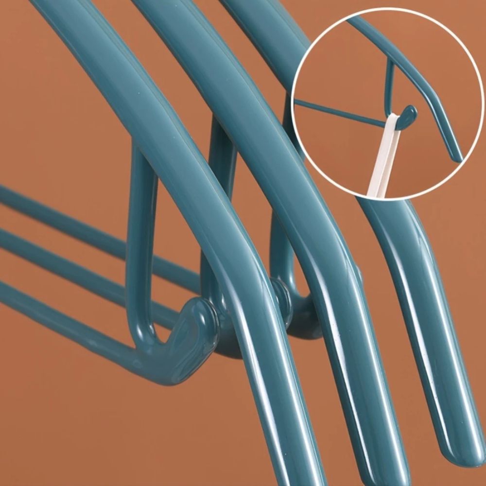 StilKurve: Hangers with Ergonomic Design – Durable, Non-Slip & Versatile for Jackets, Blouses & Dresses (Pack of 10)