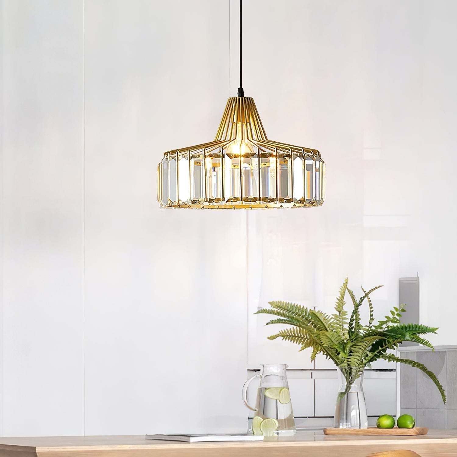 StrahlÉbène: Modern Crystal Pendant Light Black – Decorative & Energy Efficient for Living Room & Dining Room