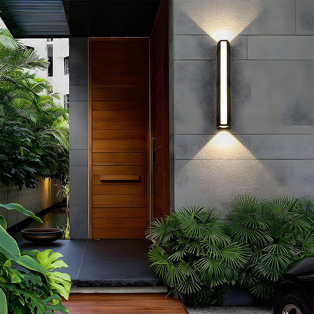 StrahlHaus: Modern Waterproof LED Outdoor Wall Light – Stylish & Bright for Garden & House Wall