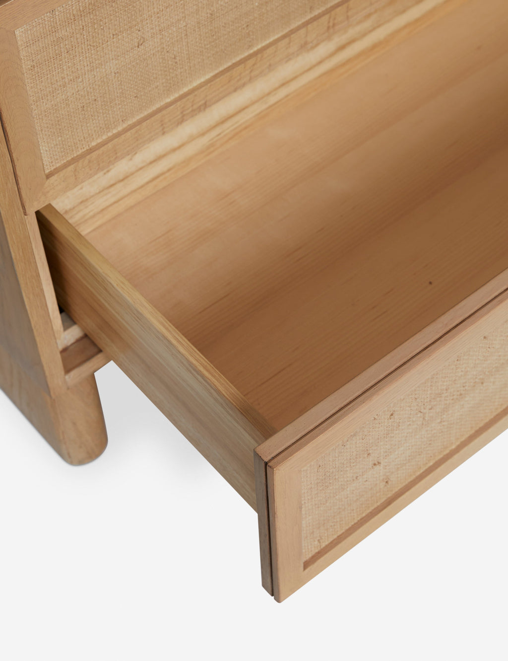 Sable Wide Dresser | Rounded Oak Frame, Soft-Close Drawers