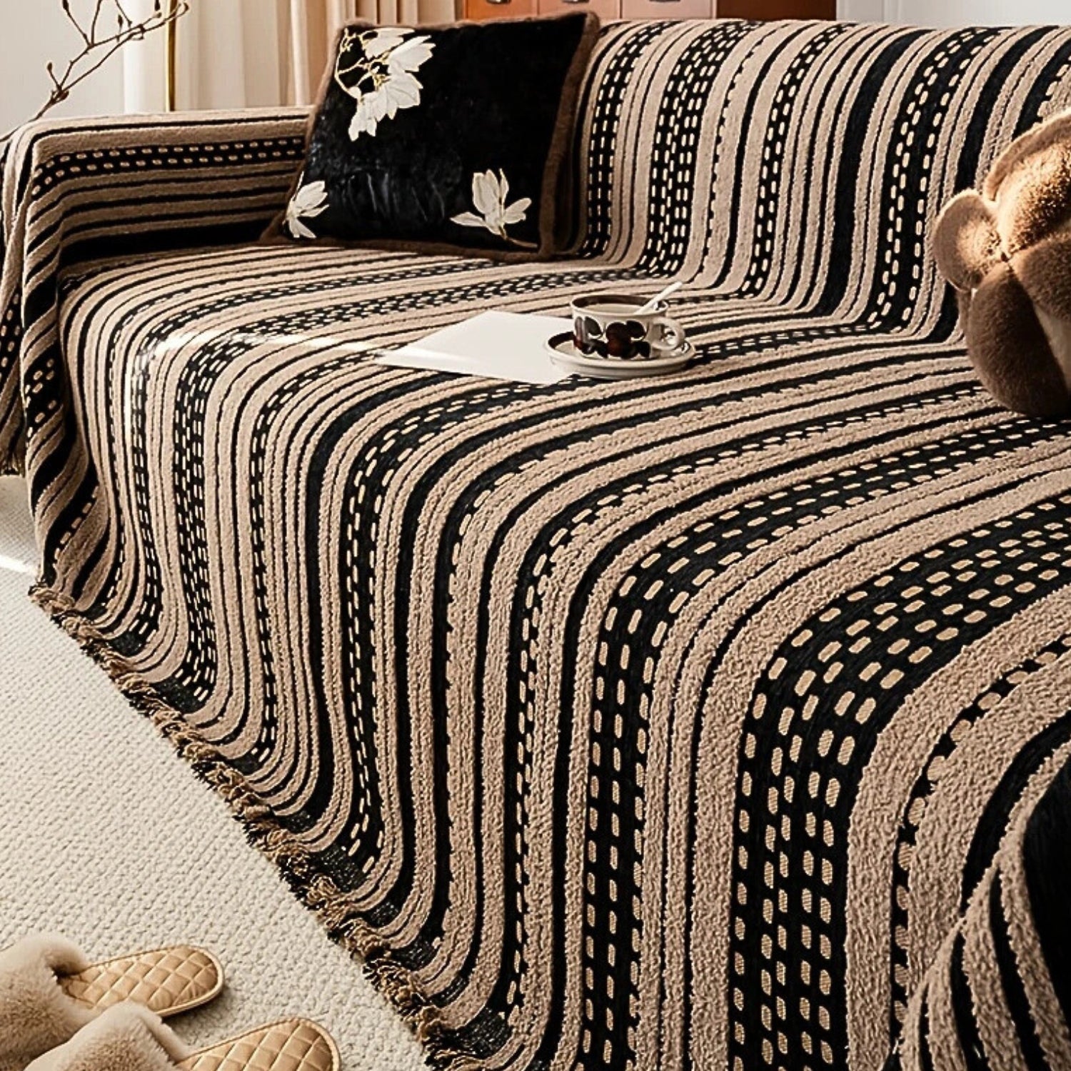 TerraStripes: Sofa Cover in Boho Stripe Design Made of Plush Microfiber with Non-Slip Comfort – for Sofa & Daybed