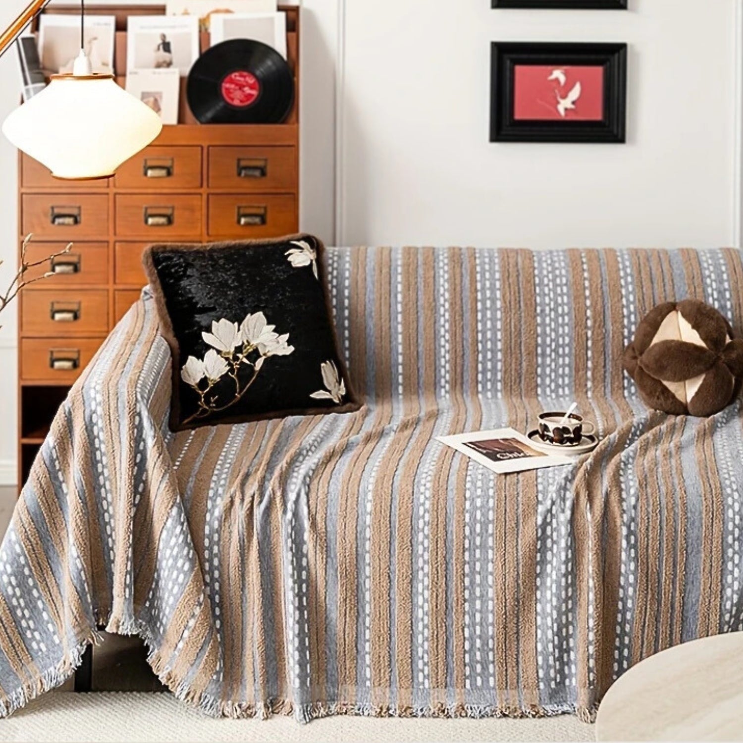 TerraStripes: Sofa Cover in Boho Stripe Design Made of Plush Microfiber with Non-Slip Comfort – for Sofa & Daybed