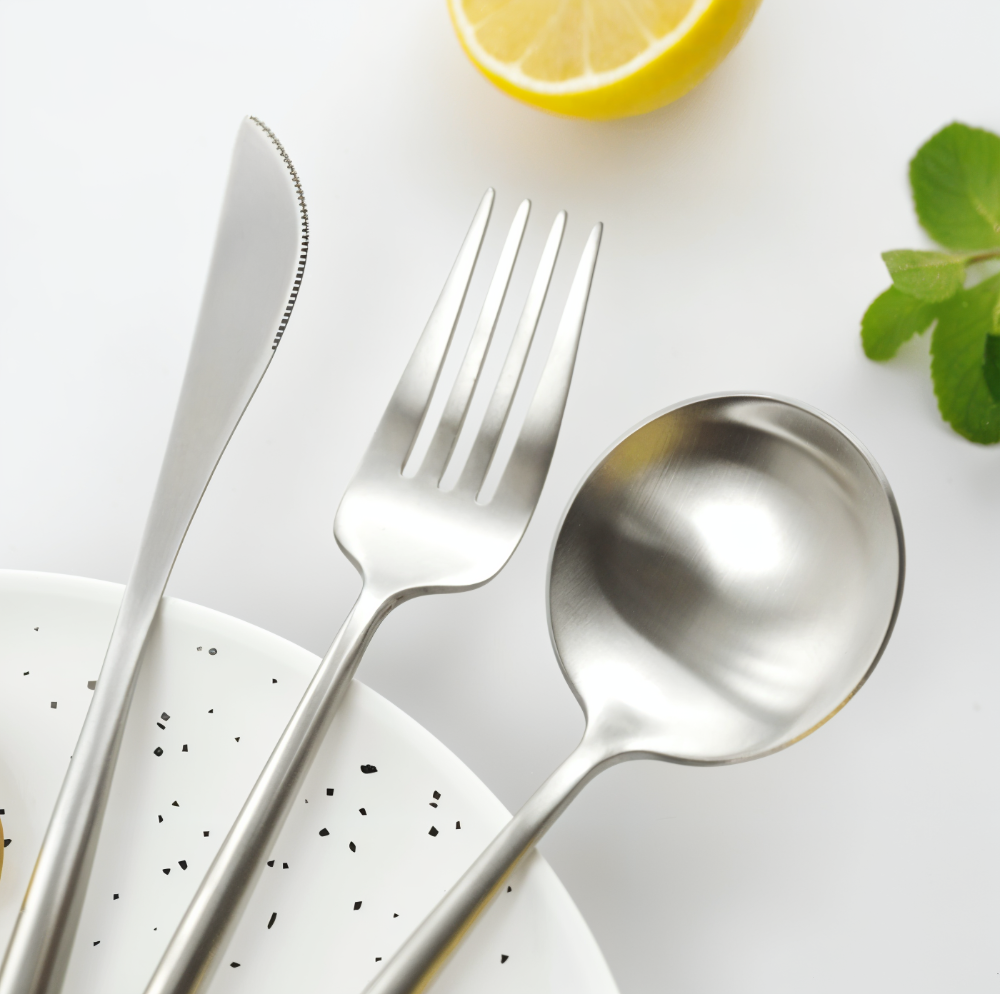 Roviano – Stainless Steel Cutlery Set 4 Piece Box Set