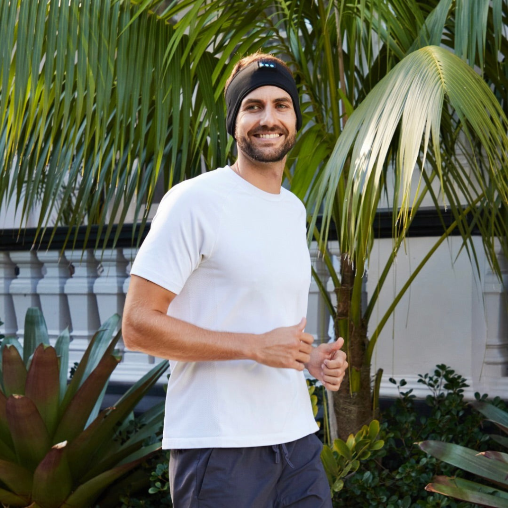 TraumBand: Bluetooth Sleep Mask – Comfortable, Lightproof & Relaxing for Restful Nights
