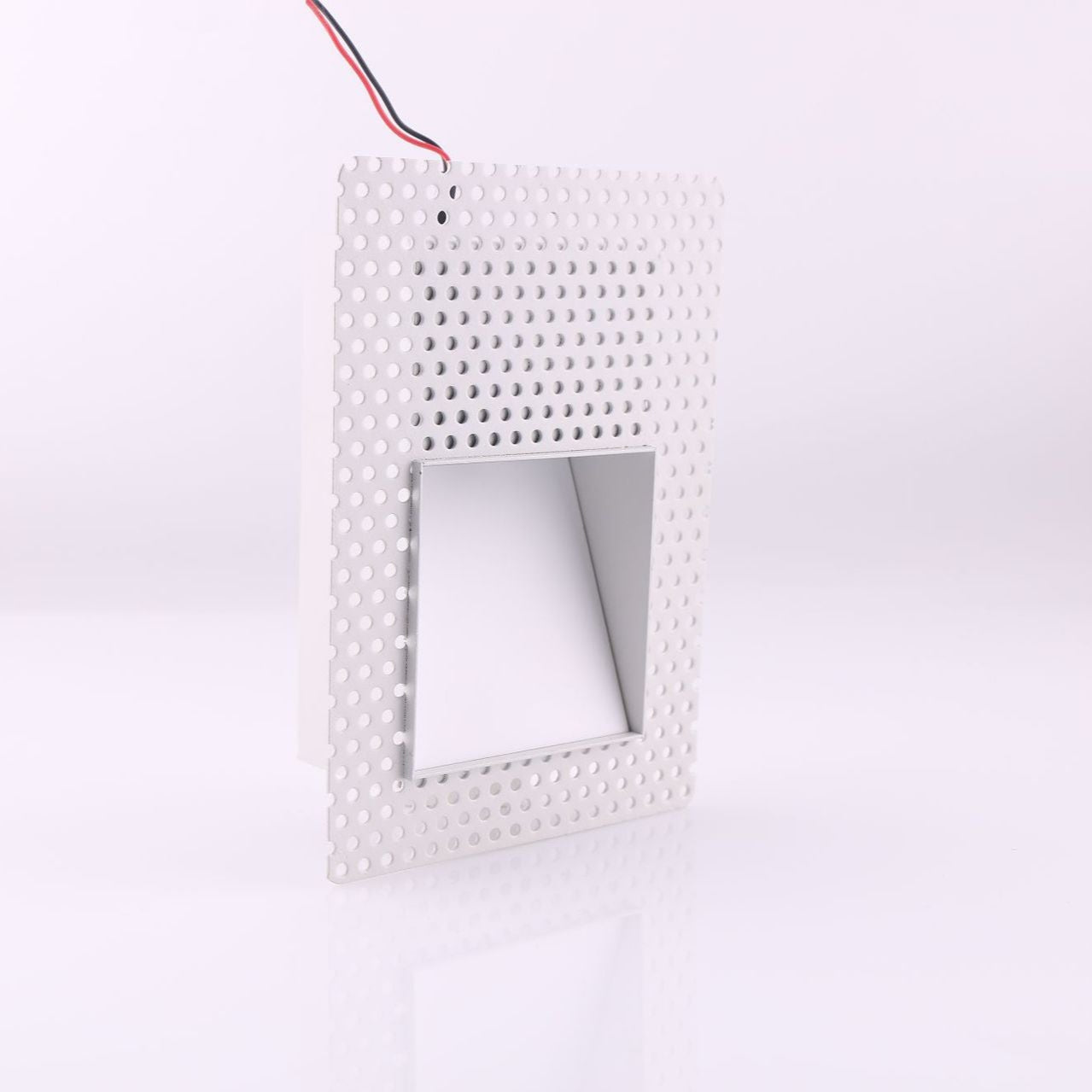 StairGuard: LED Wall Light Stainless Steel with Motion Sensor & Slim Design – for Stairs & Passages