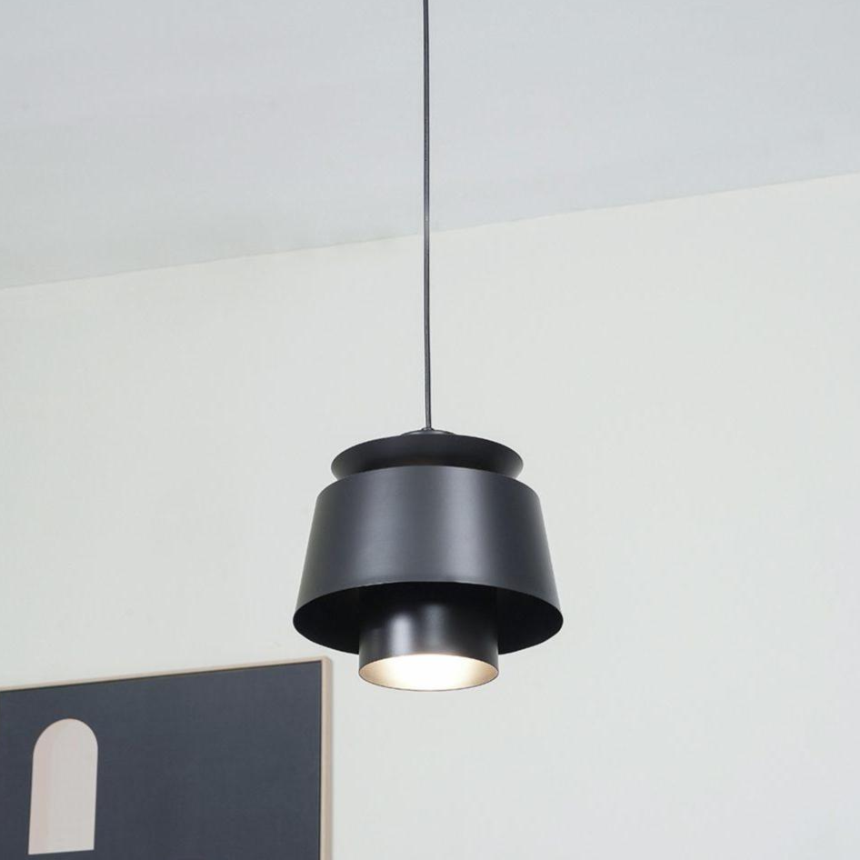 OrionGlow: Metal Pendant Light with Constellation Design & LED/Edison Socket – for Stylish Interiors
