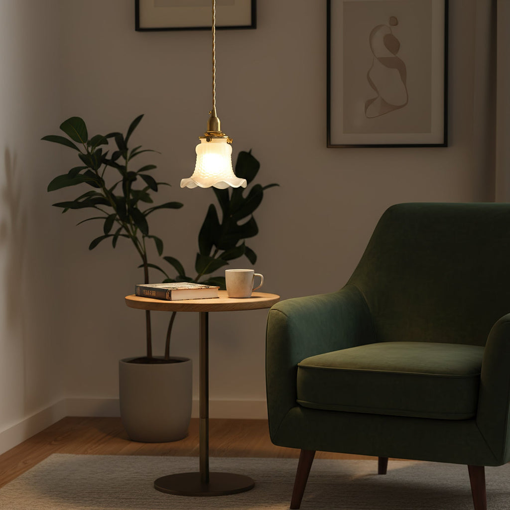 Flower-Shaped Glass Pendant Light with Brass Frame