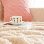 VeloursNest: Sofa Cover Made of Luxurious Cashmere with Sherpa Look & Jacquard Design – for Couch & Lounge