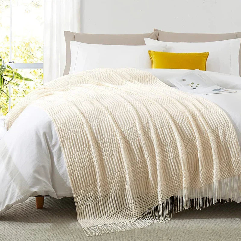 VeluCasa: Boho Luxury Knit Blanket – Chunky Blanket for Bedroom & Sofa
