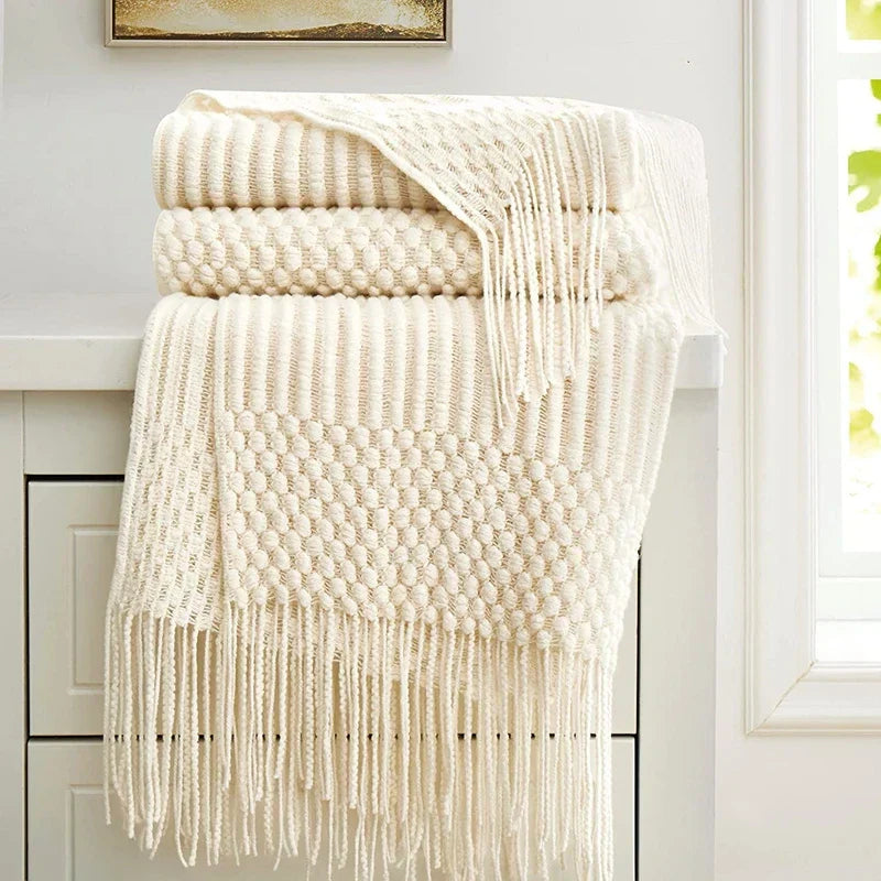 VeluCasa: Boho Luxury Knit Blanket – Chunky Blanket for Bedroom & Sofa