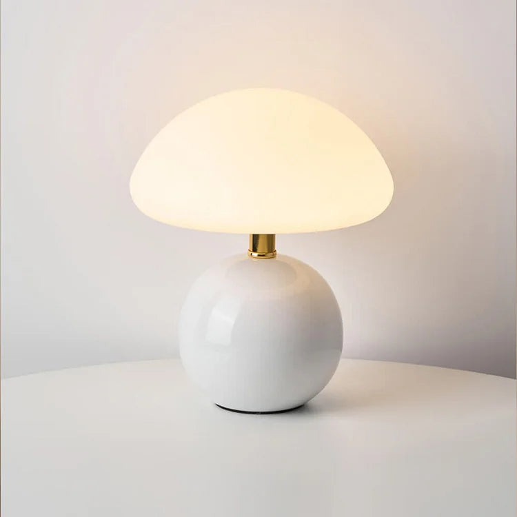 Velumière: Cream Mushroom Table Lamp – Retro Light for Bedroom & Living Room