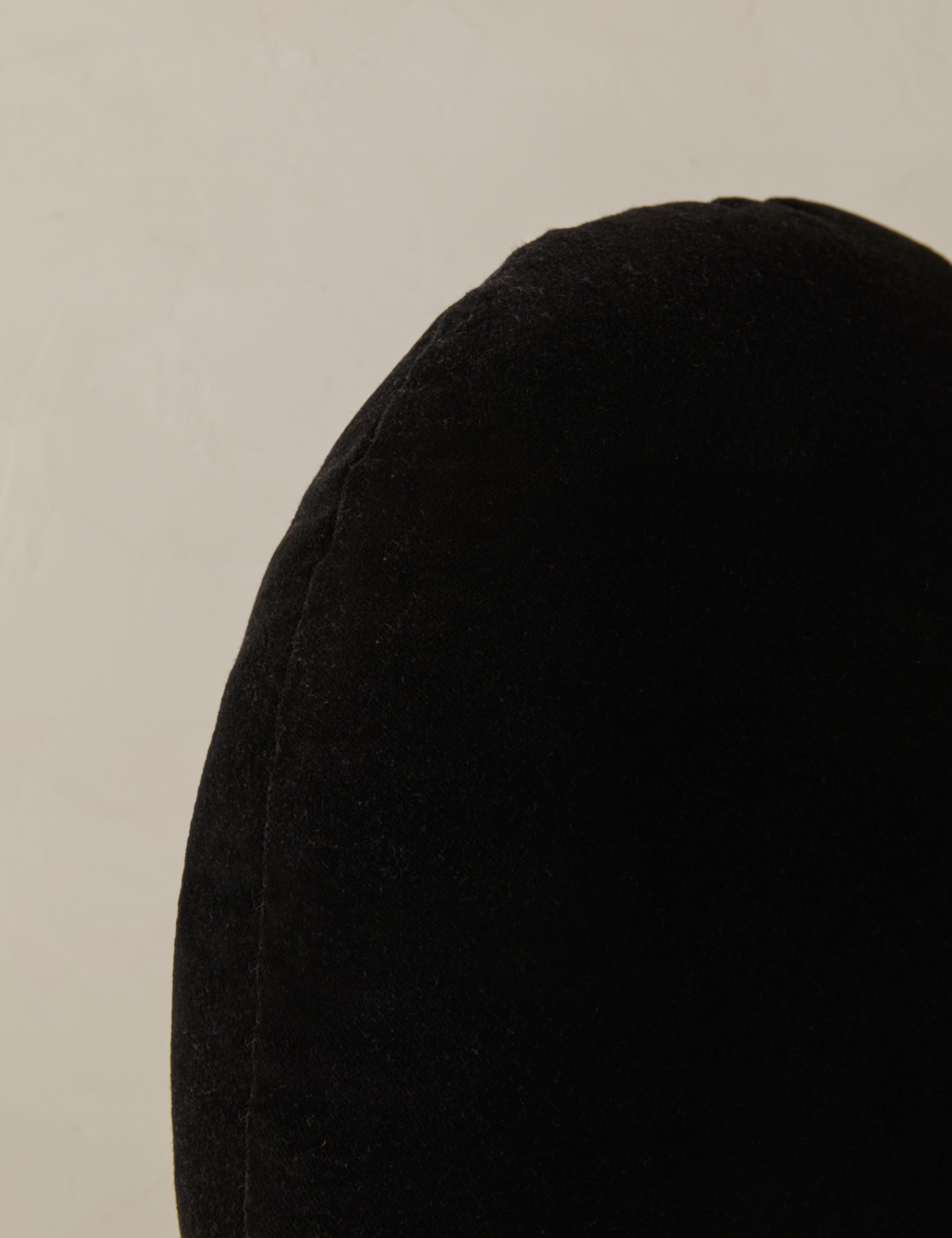 Vela Round Pillow | Luxe Velvet, Soft Sheen