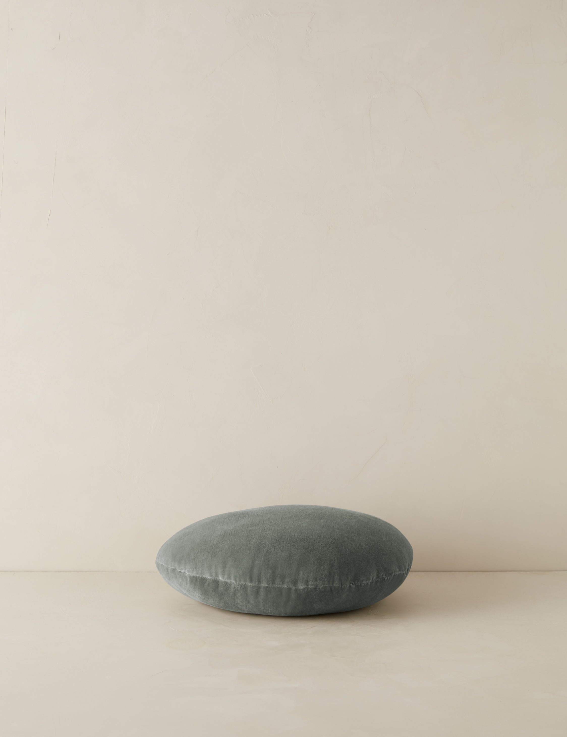 Vela Round Pillow | Luxe Velvet, Soft Sheen