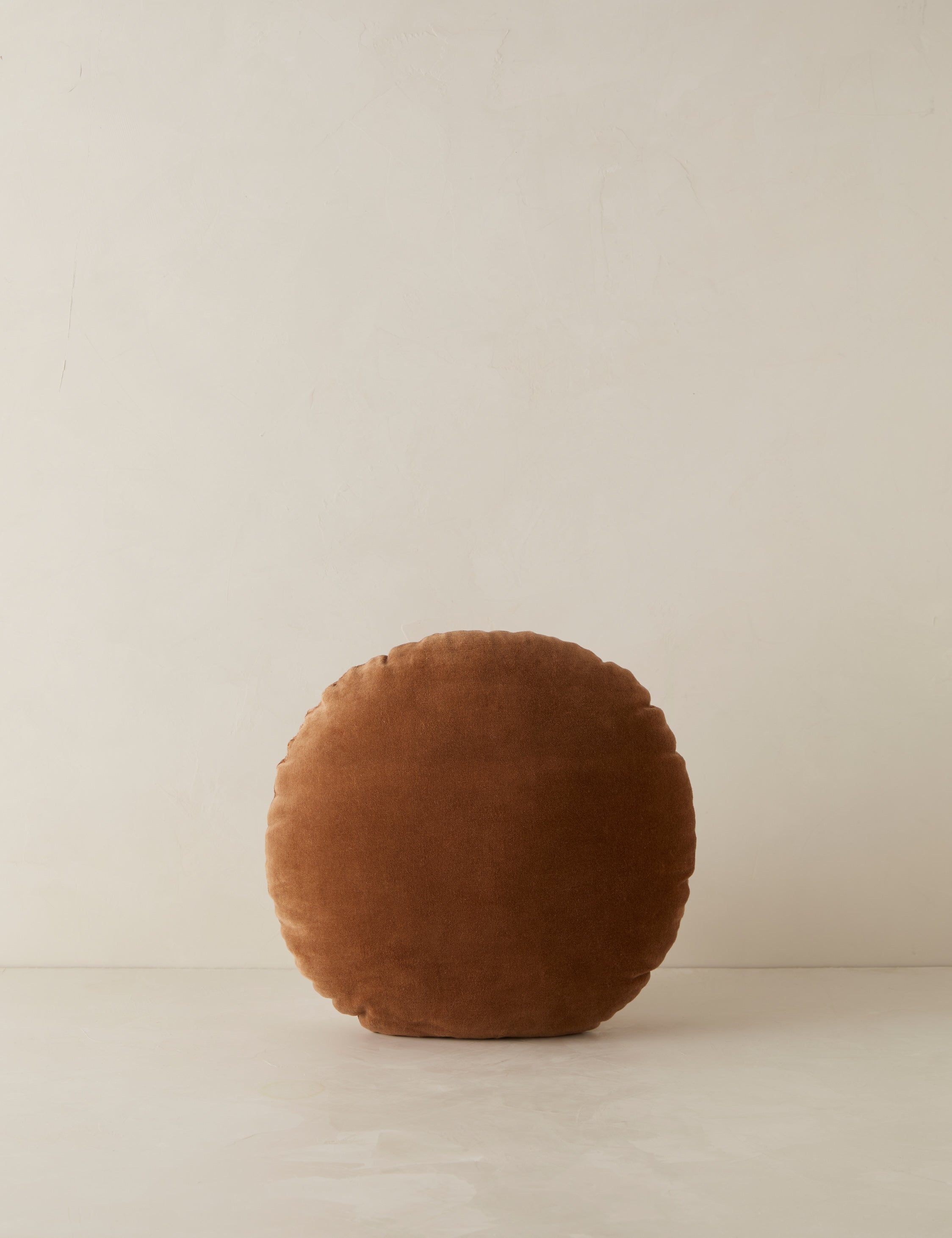 Vela Round Pillow | Luxe Velvet, Soft Sheen
