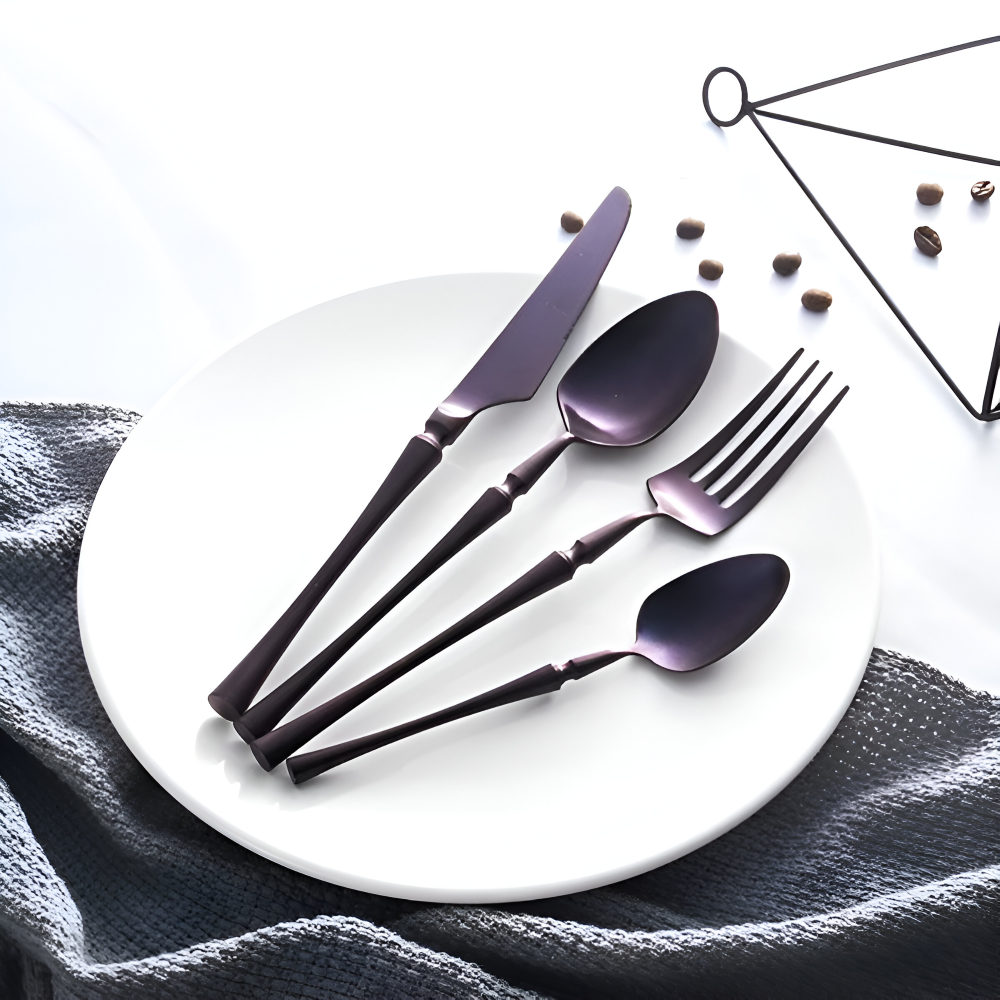 Aurevian – Black Cutlery Set 4 Or 16 Pieces With Golden Details