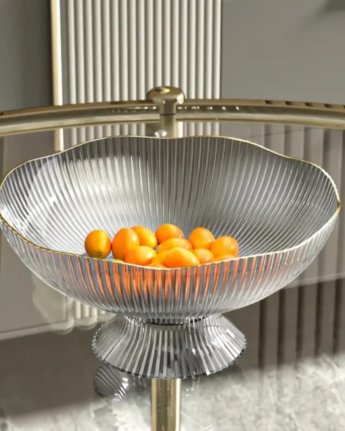 VéraLuxe: Ceramic Fruit Bowl with Ribbed Texture & Golden Edge – for Dining Table & Kitchen
