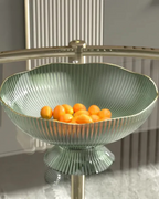 VéraLuxe: Ceramic Fruit Bowl with Ribbed Texture & Golden Edge – for Dining Table & Kitchen