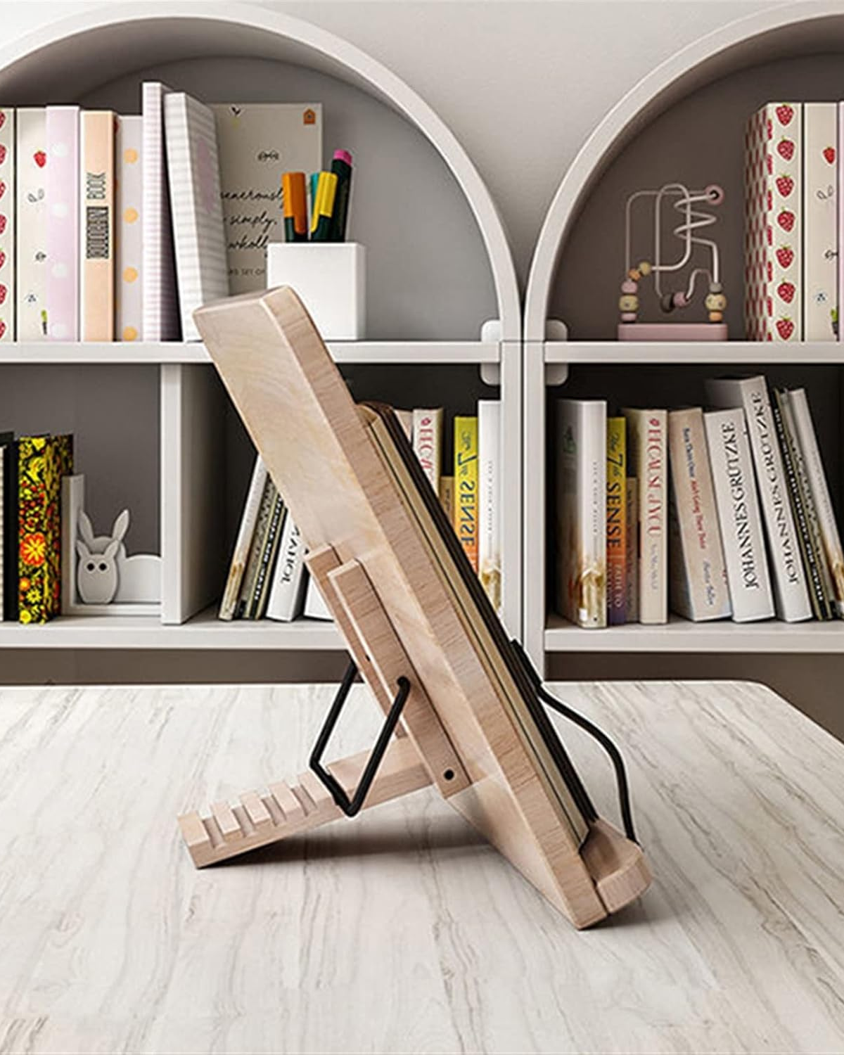 VéraStand: Adjustable Wooden Book Stand with Tablet Holder – for Kitchen & Desk