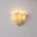 Miranova – Leaf Table Lamp