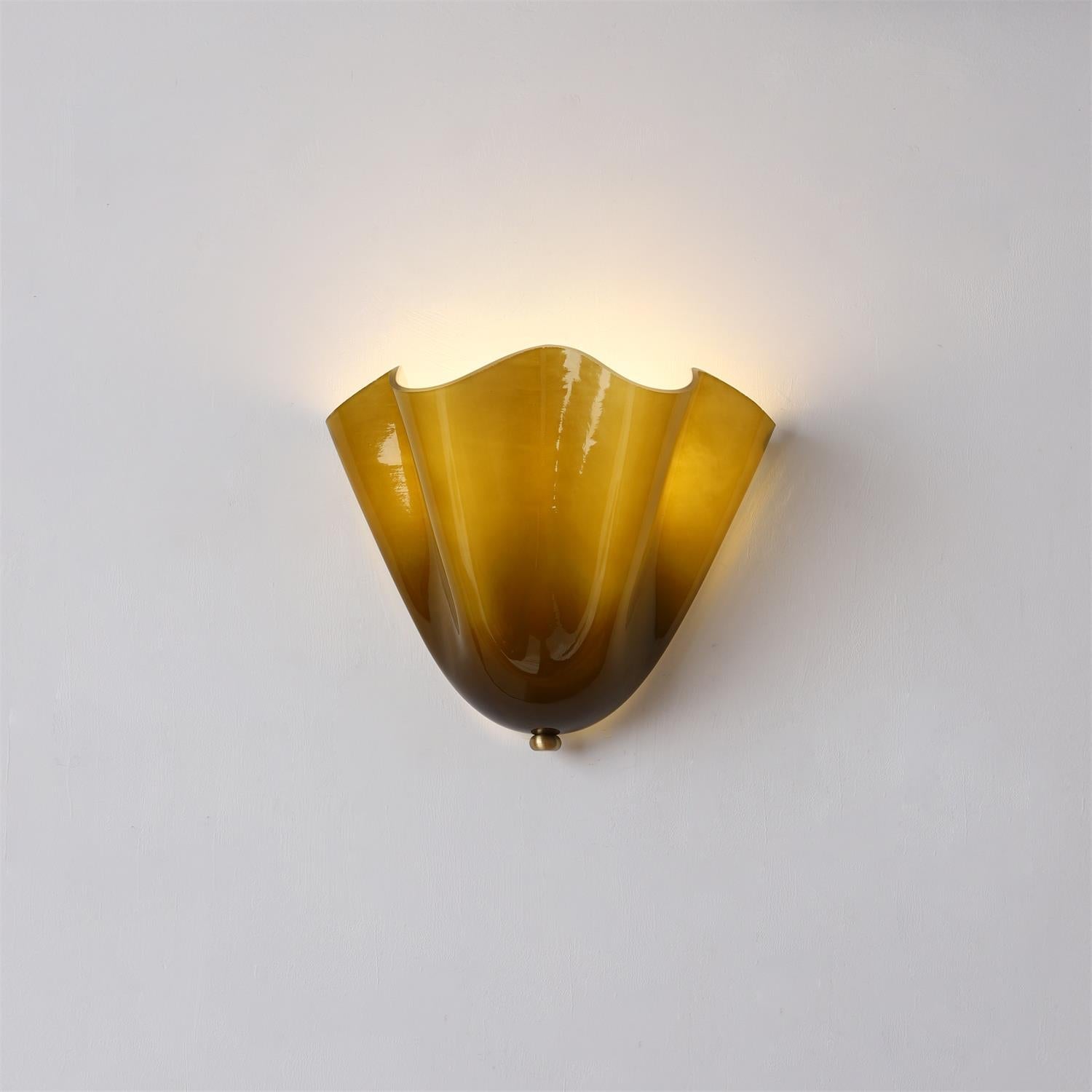 Miranova – Leaf Table Lamp