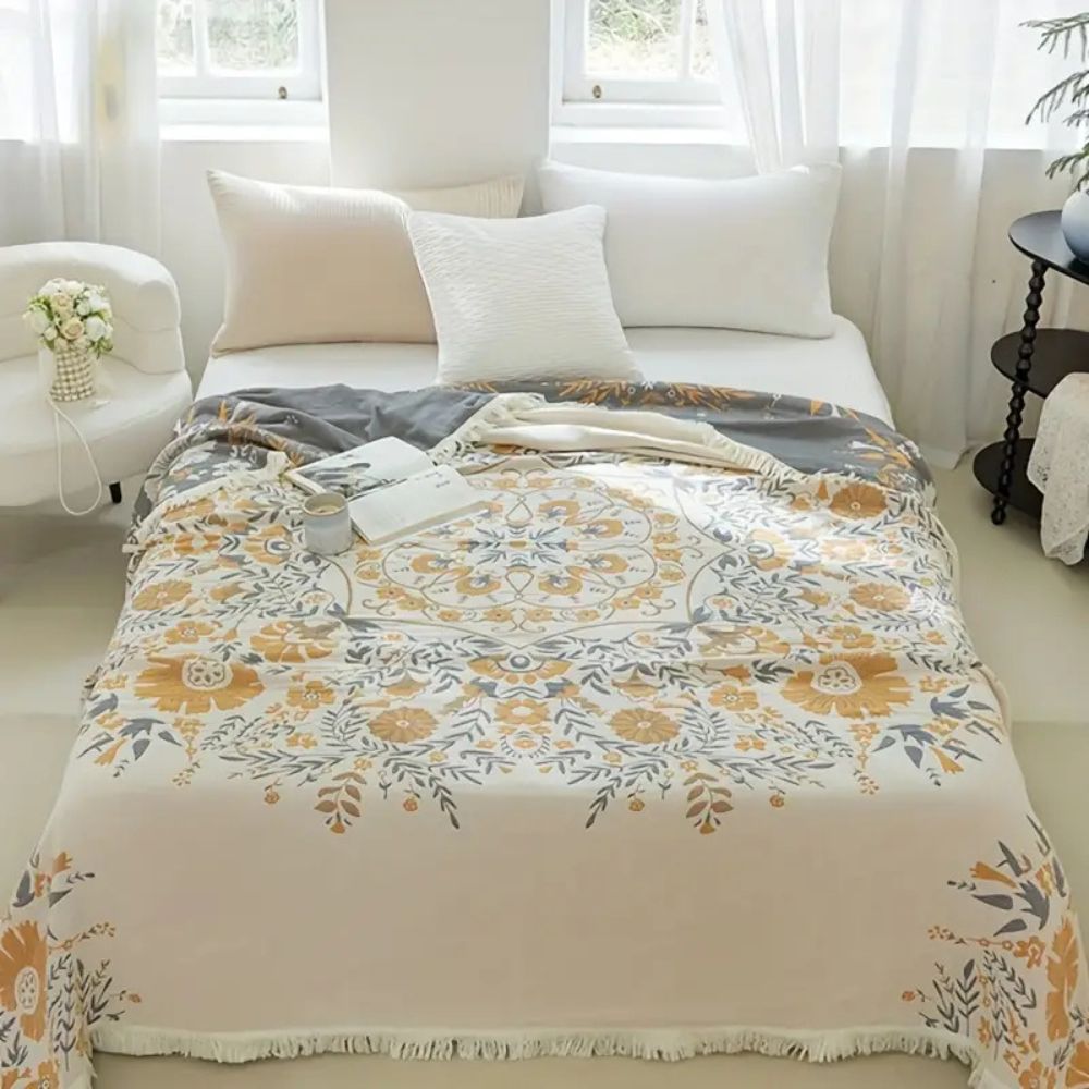 VersaillesBloom: Cozy Cotton Blanket with Floral Jacquard Look & Reversible Use – for Couch & Bedroom