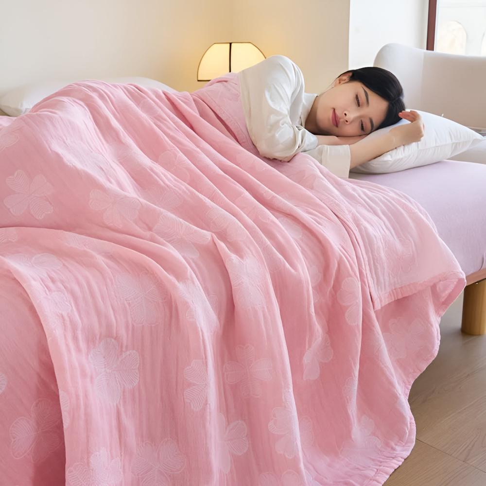 Four Leaf Clovers: Organic Cotton Blanket with 3-Layer Gauze Structure – for Bedroom & Living Room
