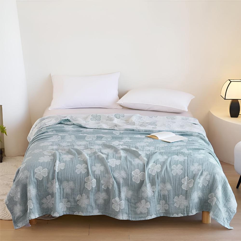 Four Leaf Clovers: Organic Cotton Blanket with 3-Layer Gauze Structure – for Bedroom & Living Room