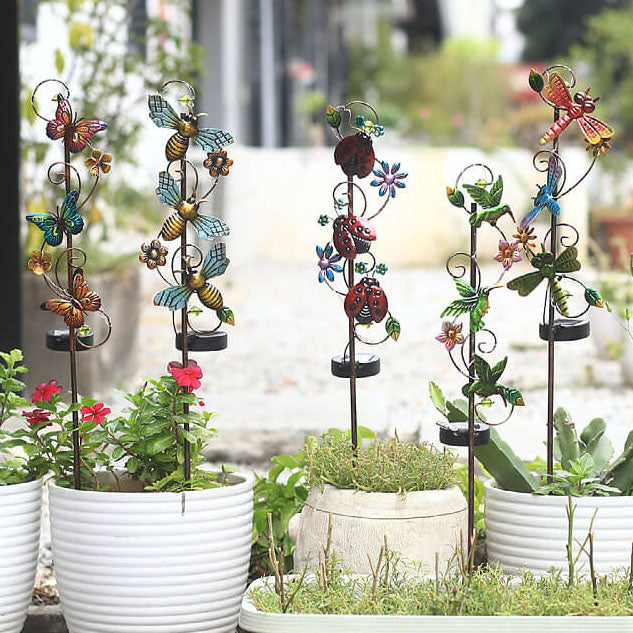 Vintage Solar Decorative LED Garden Stake Light 1-Light