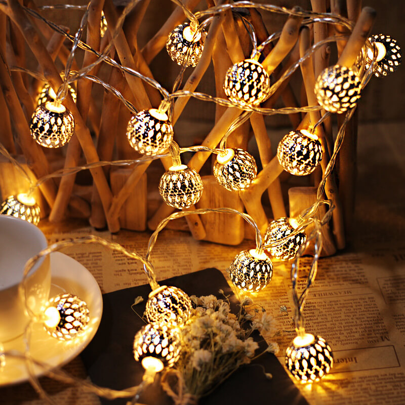 Vintage Solar Globe LED String Lights 10-Light