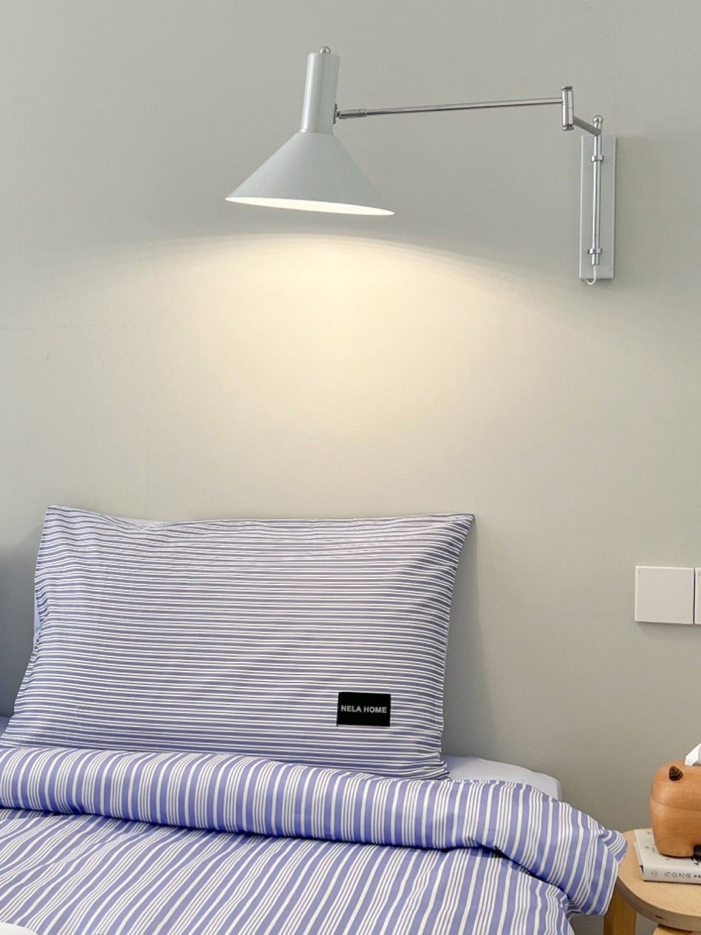 Adjustable Articulated Metal Wall Light, Plug-In