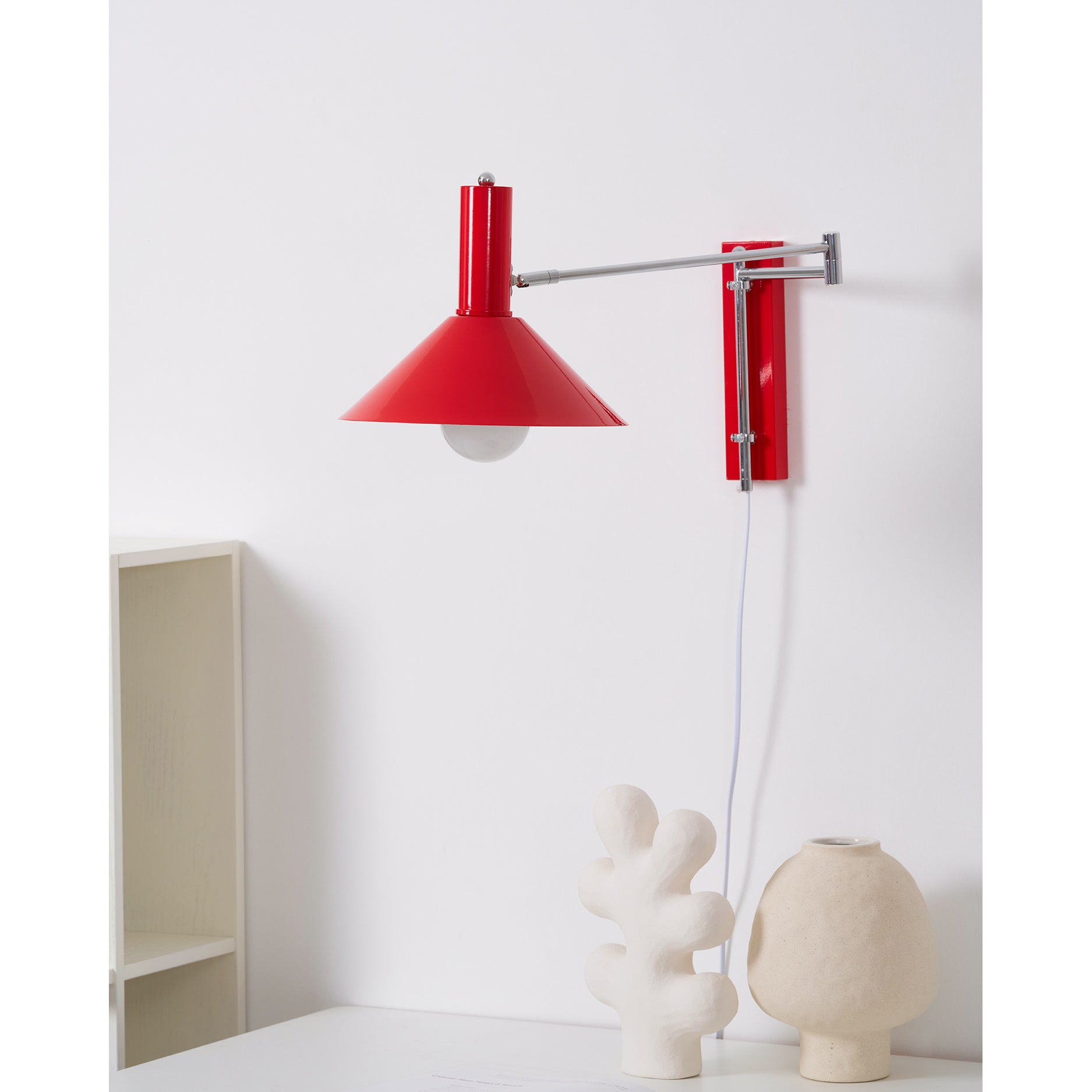 Adjustable Articulated Metal Wall Light, Plug-In