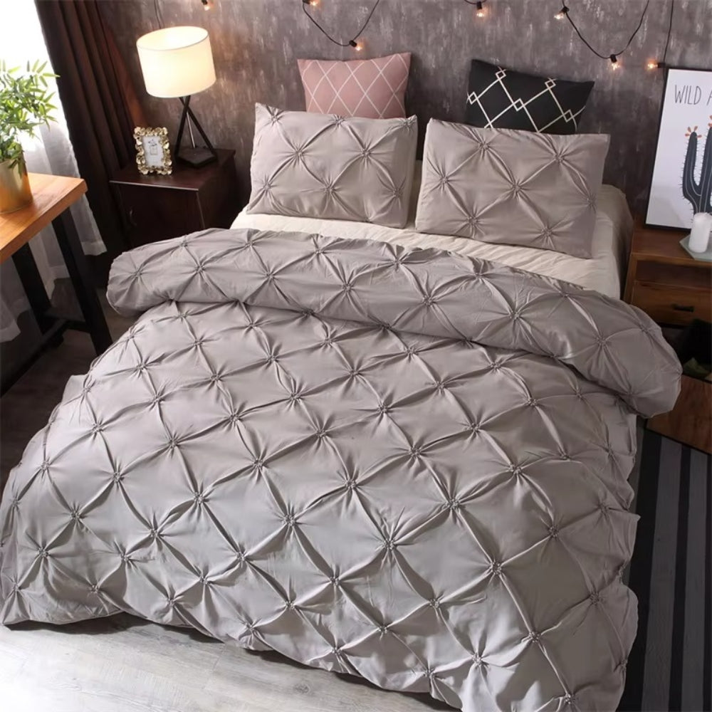 WebenNacht: Modern Duvet Cover Set – Breathable, Soft & Decorative with Timeless Pintuck Design