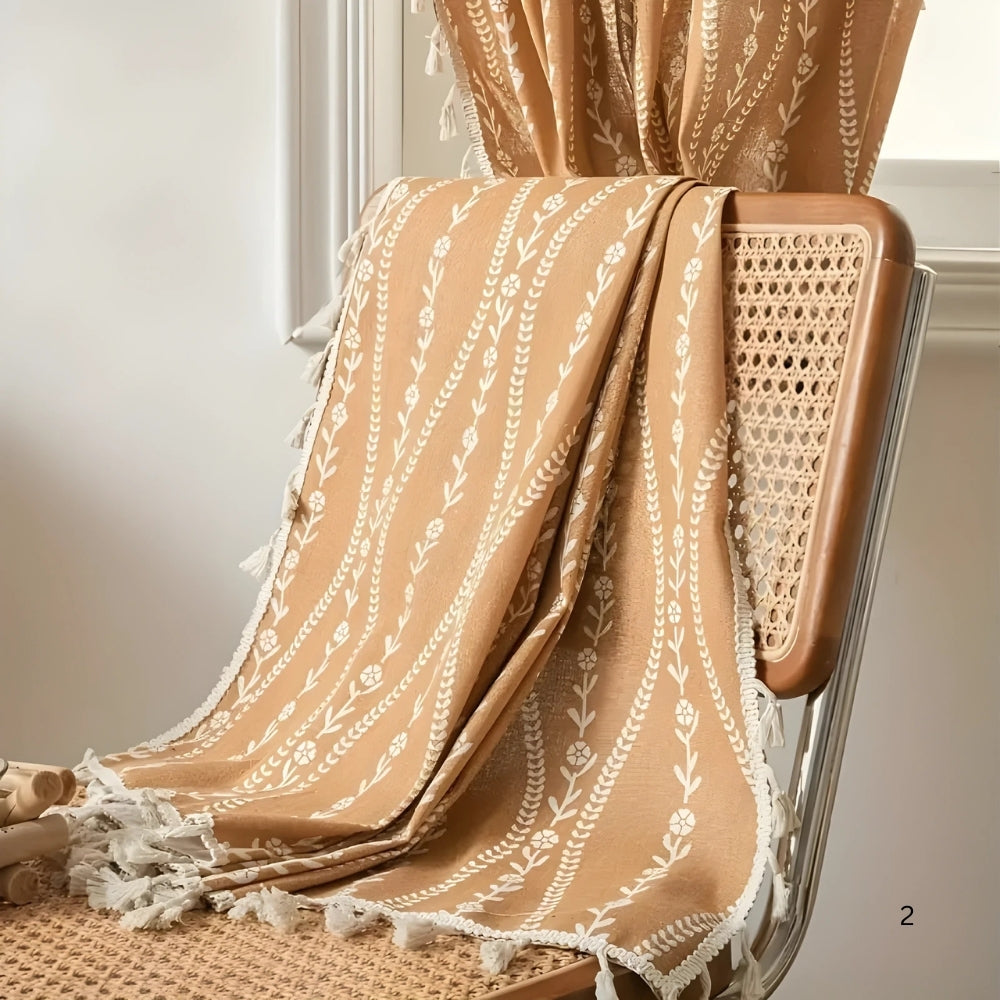 Wheat Magic: Curtain with Embroidery Pattern & Tassels – Decorative in Country House Style