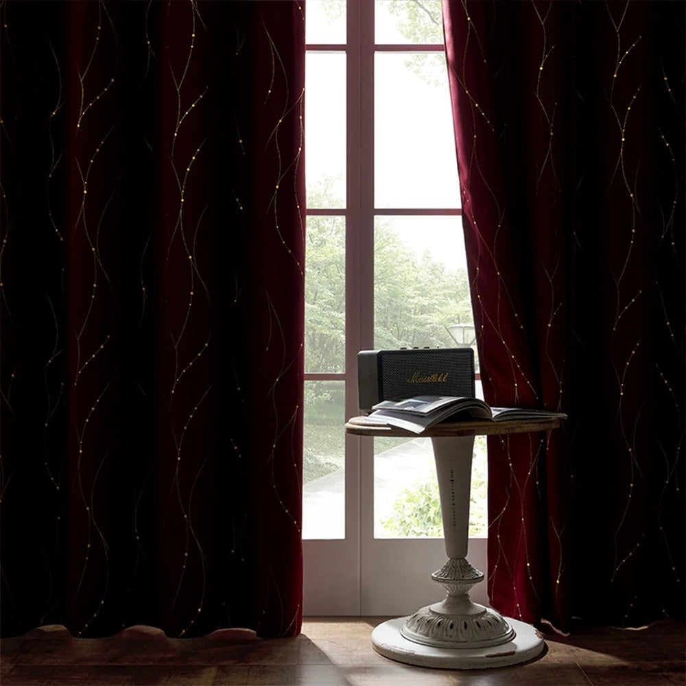WaveElegance: Blackout Curtain with Glossy Design – Stylish for Living & Sleeping Areas