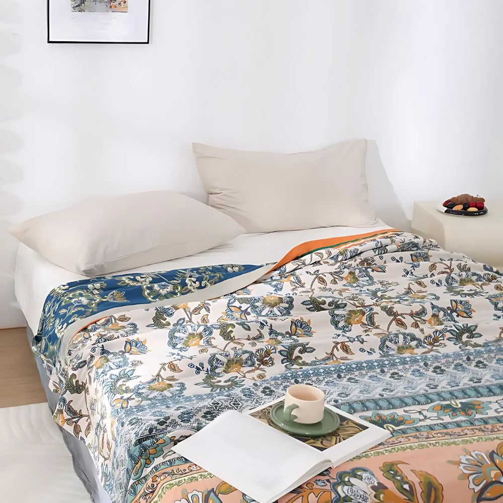 Meadow Happiness: Lightweight Cotton Blanket in Boho Style with Floral Pattern – for Living and Sleeping Areas