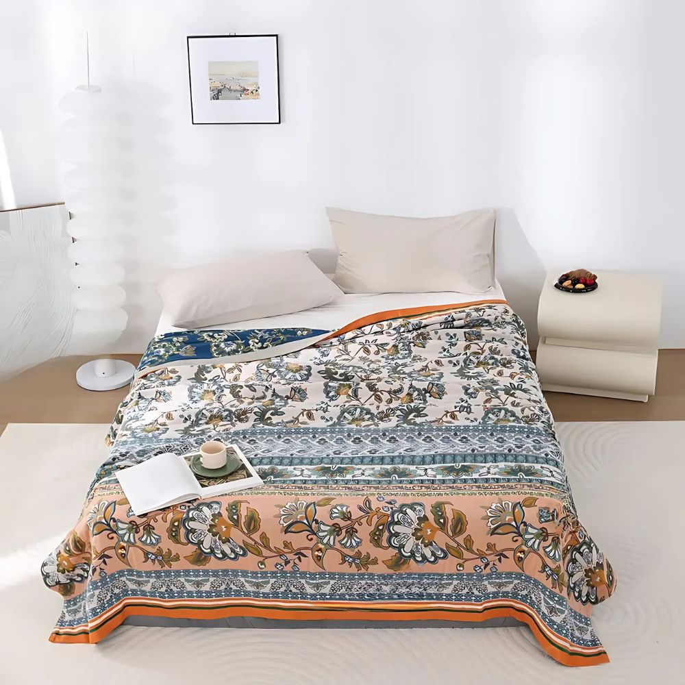Meadow Happiness: Lightweight Cotton Blanket in Boho Style with Floral Pattern – for Living and Sleeping Areas